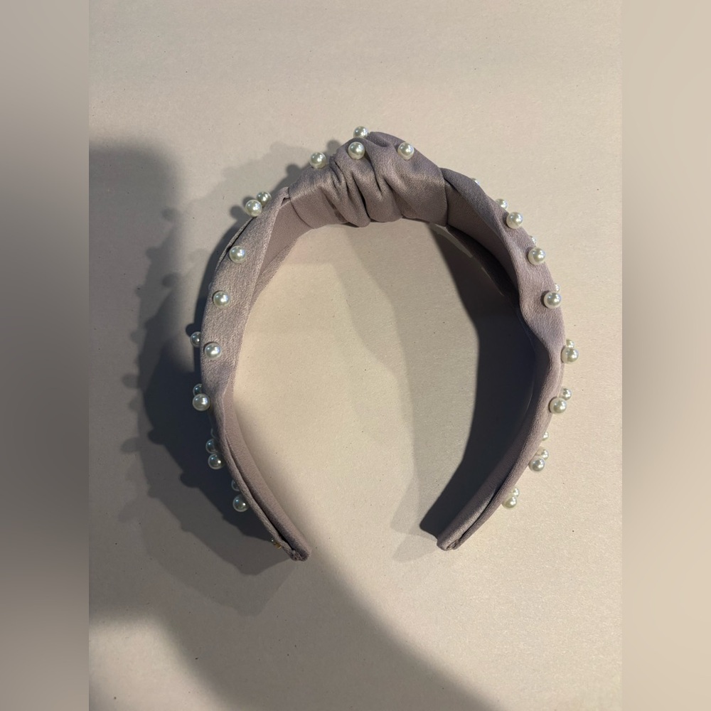 Dew Edit Pearl-Embellished Knotted Headband in Taupe